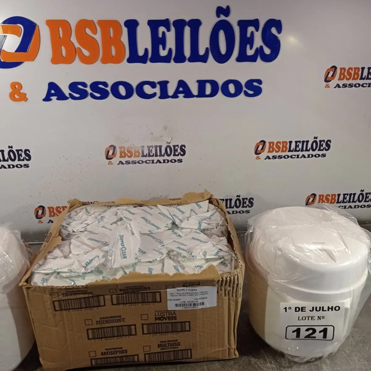 LOTE 121
