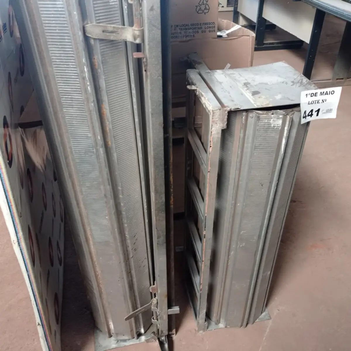 LOTE 441