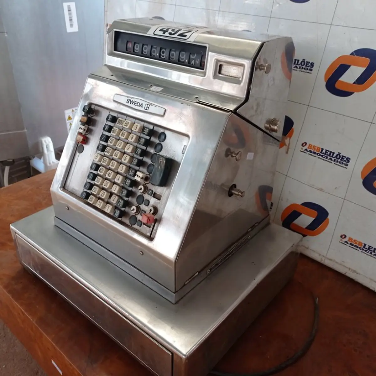 LOTE 492