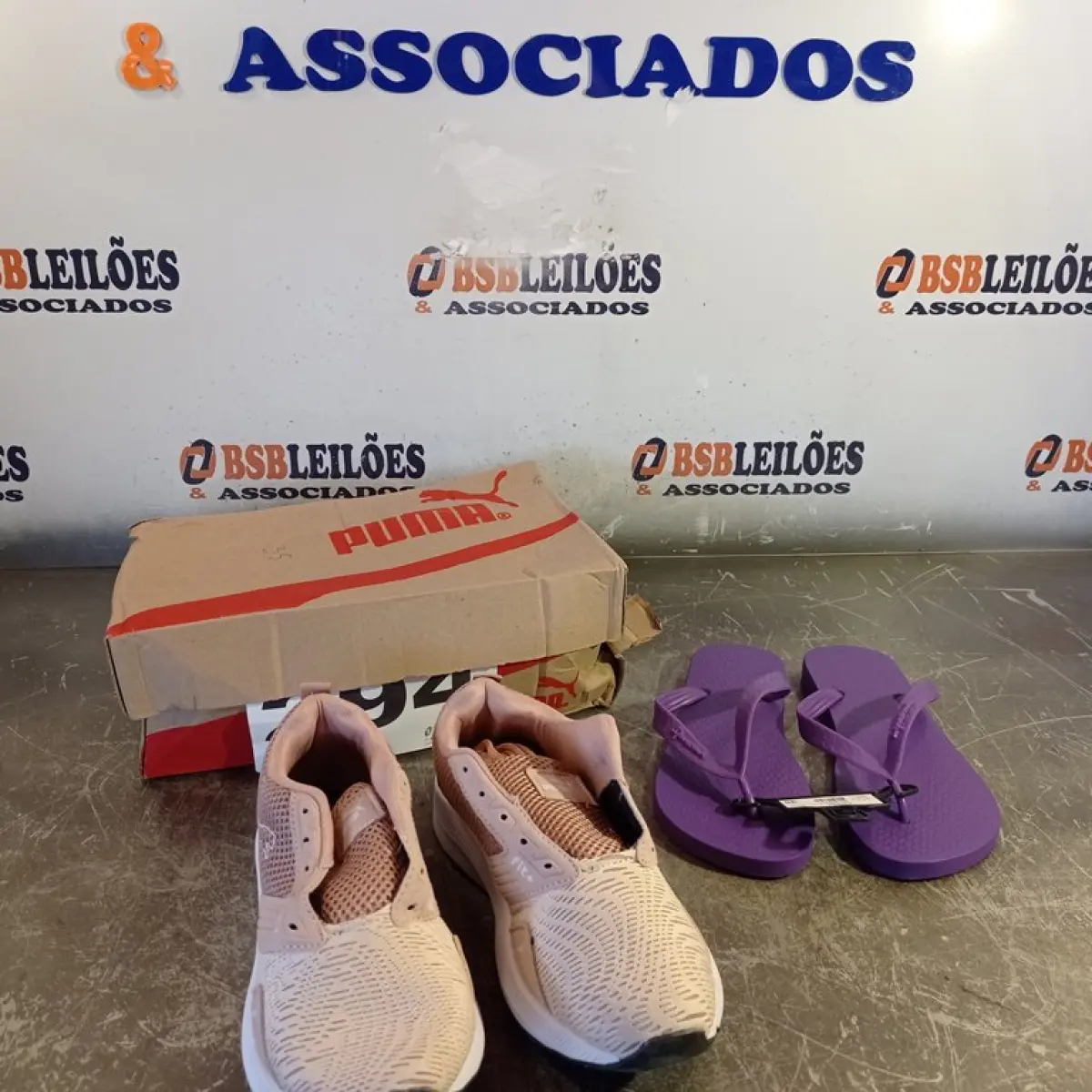 LOTE 294