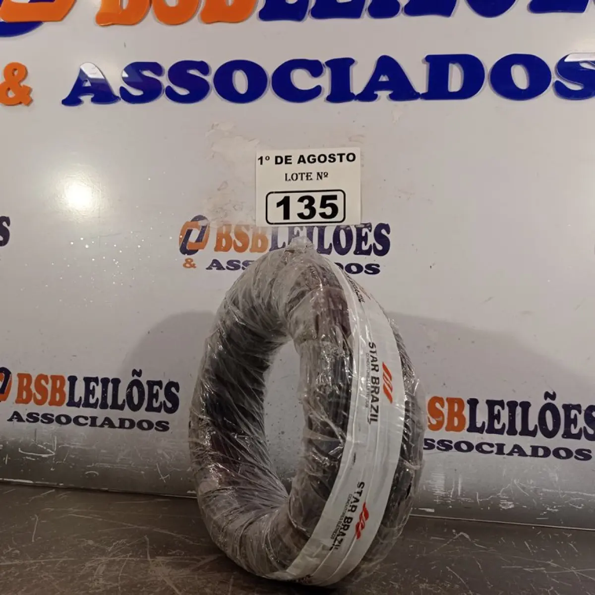 LOTE 135