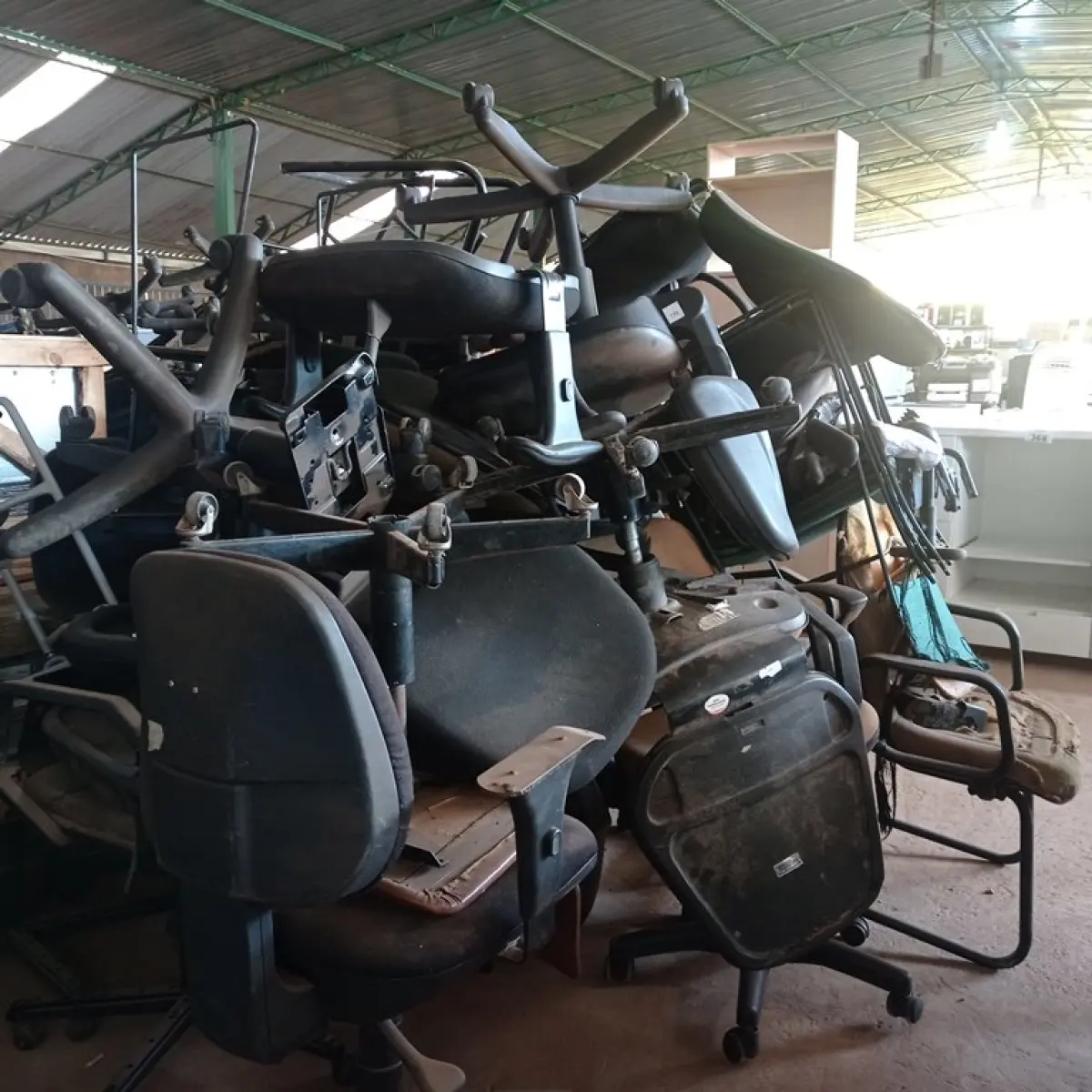 LOTE 386