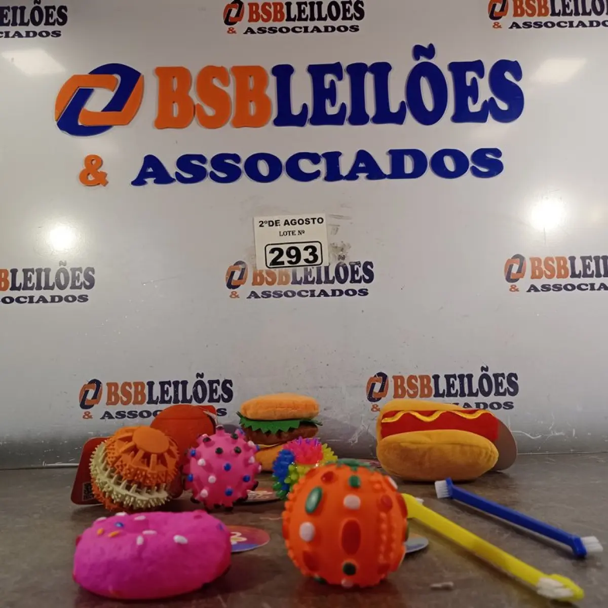 LOTE 293