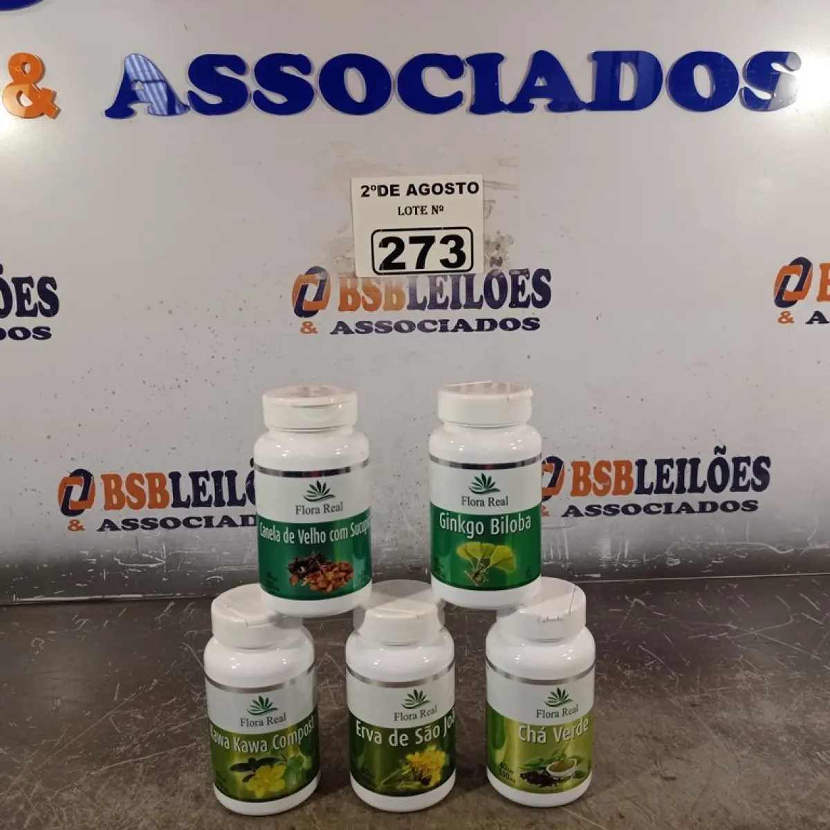 LOTE 273