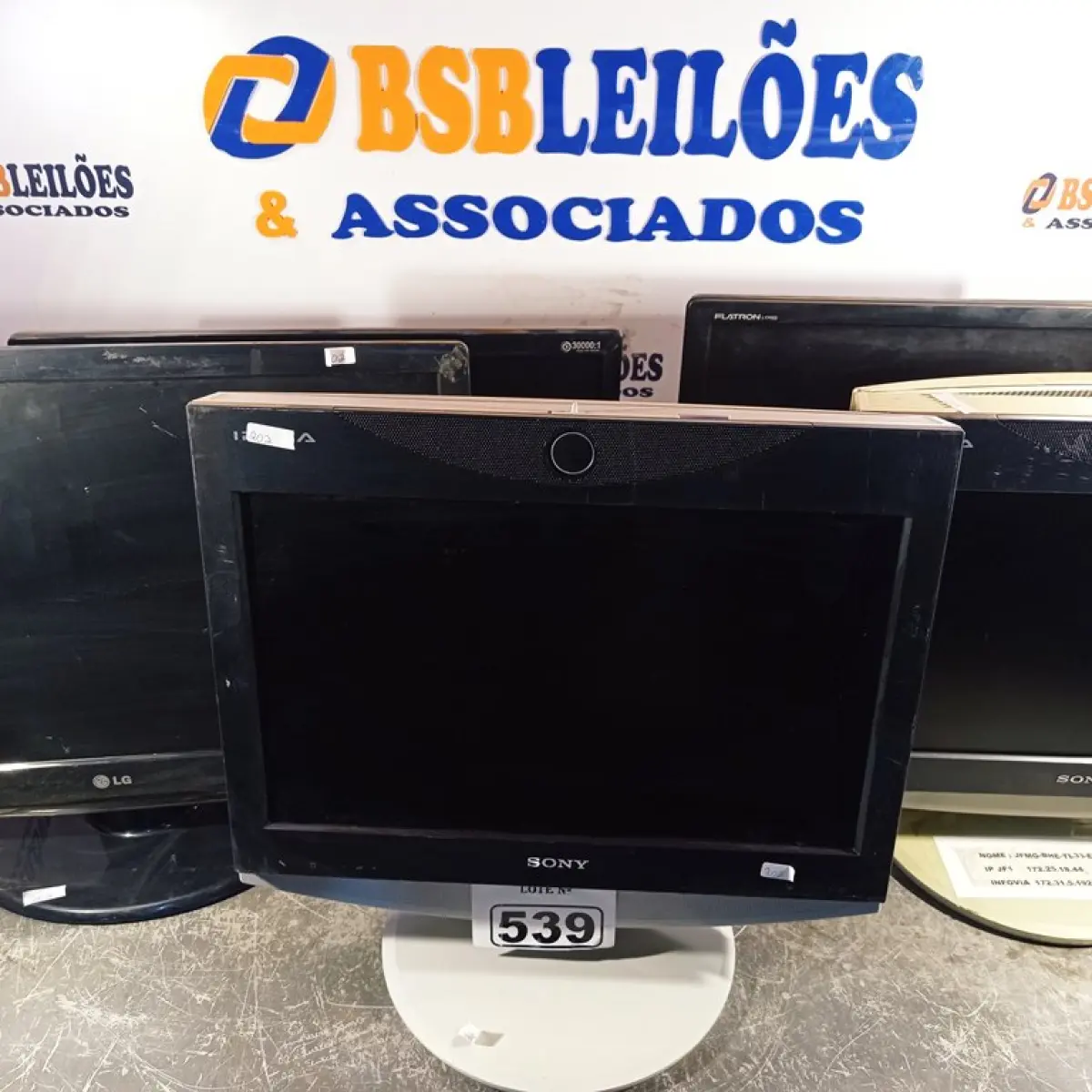 LOTE 539