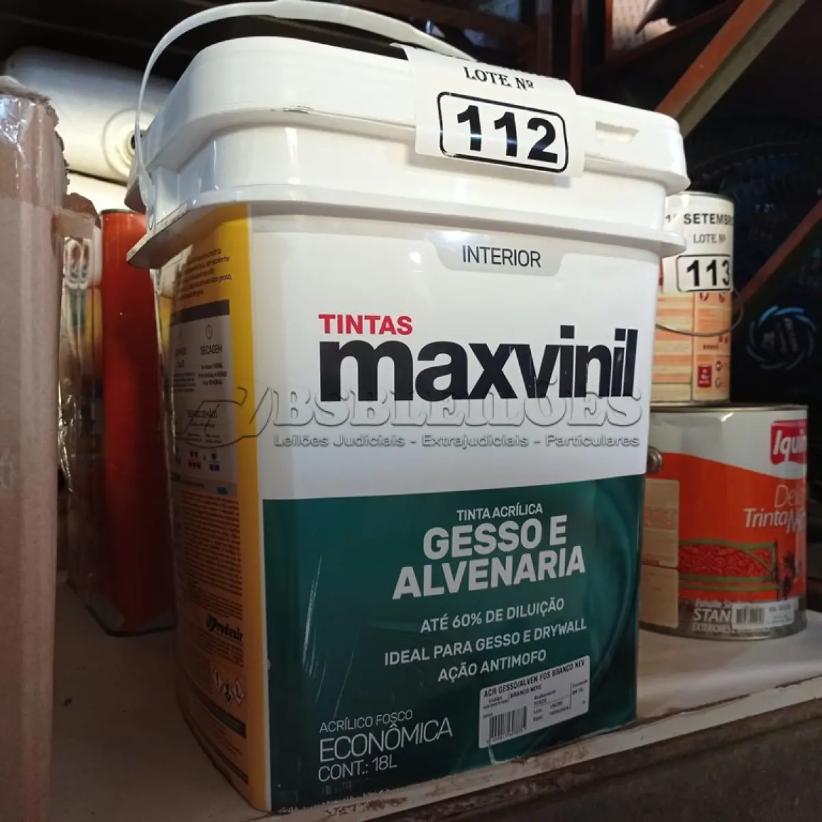 LOTE 112 - 01 BALDE DE TINTA MAXIVINIL ACRÍLICA GESSO E ALVENARIA INTERIORES 18L NA COR FOSCO BRANCO NEVE. (NO ESTADO) ATENÇÃO! FAZER A VISITAÇÃO ANTES DE ARREMATAR, NÃO SABEMOS SE FUNCIONA. LEILÃO NÃO TEM GARANTIA E NEM DEVOLUÇÃO, SUJEITO A POSSÍVEIS AVARIAS VISÍVEIS/OCULTAS E/OU AUSÊNCIA DE COMPONENTES.