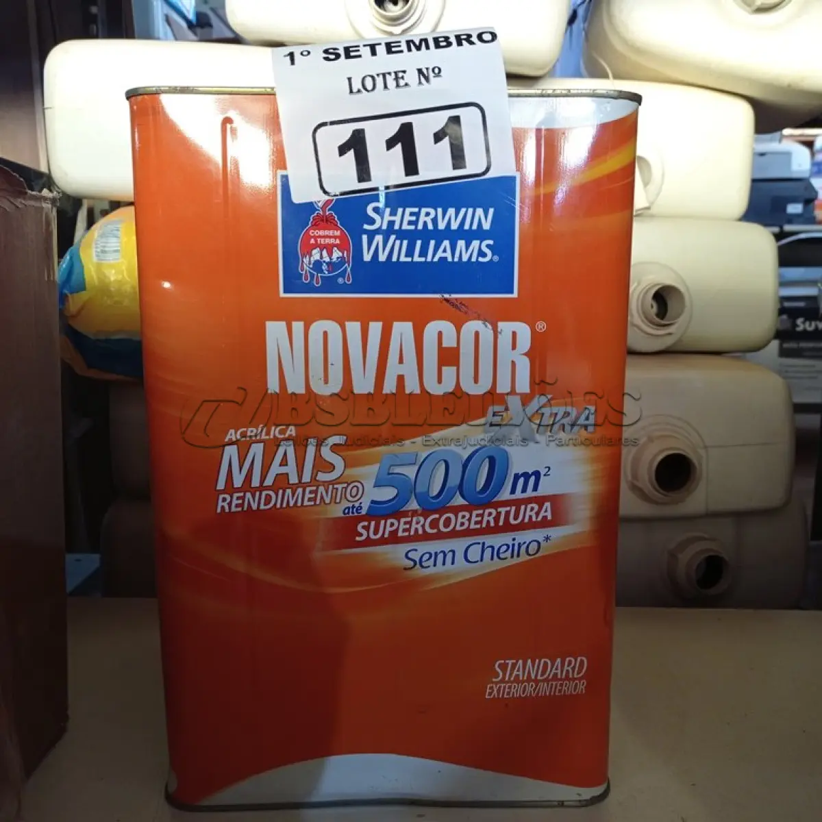 LOTE 111 - 01 LATA DE TINTA SHERWIN WILLIAMS NOVACOR SEM CHEIRO SEMIBRILHO INTERIORES/EXTERIORES 18L NA COR PALHA. (NO ESTADO) ATENÇÃO! FAZER A VISITAÇÃO ANTES DE ARREMATAR, NÃO SABEMOS SE FUNCIONA. LEILÃO NÃO TEM GARANTIA E NEM DEVOLUÇÃO, SUJEITO A POSSÍVEIS AVARIAS VISÍVEIS/OCULTAS E/OU AUSÊNCIA DE COMPONENTES.