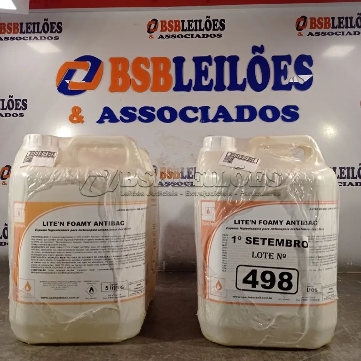 LOTE 498 - 20 LITROS DE ESPUMA HIGIENIZADORA PARA ANTISSEPSIA INSTANTÂNEA DAS MÃOS. (NO ESTADO) ATENÇÃO! FAZER A VISITAÇÃO ANTES DE ARREMATAR, NÃO SABEMOS SE FUNCIONA. LEILÃO NÃO TEM GARANTIA E NEM DEVOLUÇÃO, SUJEITO A POSSÍVEIS AVARIAS VISÍVEIS/OCULTAS E/OU AUSÊNCIA DE COMPONENTES.