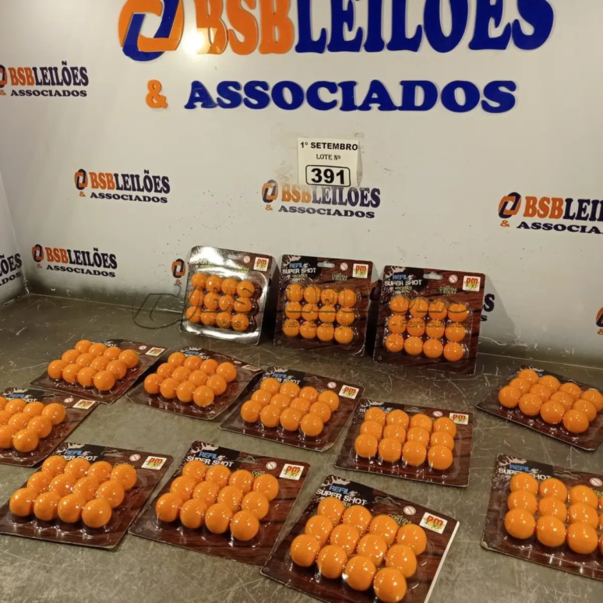 LOTE 391 - 01 LOTE COM VÁRIAS CARTELAS DE REFIL SUPER SHOT “BOLAS”. (NO ESTADO) ATENÇÃO! FAZER A VISITAÇÃO ANTES DE ARREMATAR, NÃO SABEMOS SE FUNCIONA. LEILÃO NÃO TEM GARANTIA E NEM DEVOLUÇÃO, SUJEITO A POSSÍVEIS AVARIAS VISÍVEIS/OCULTAS E/OU AUSÊNCIA DE COMPONENTES.