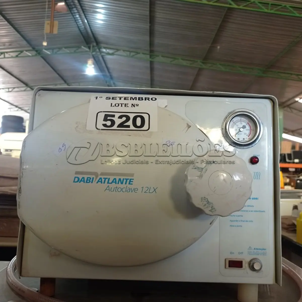 LOTE 520 - 01 AUTOCLAVE DABIATLANTE 12LX. (NO ESTADO) ATENÇÃO! FAZER A VISITAÇÃO ANTES DE ARREMATAR, NÃO SABEMOS SE FUNCIONA. LEILÃO NÃO TEM GARANTIA E NEM DEVOLUÇÃO, SUJEITO A POSSÍVEIS AVARIAS VISÍVEIS/OCULTAS E/OU AUSÊNCIA DE COMPONENTES.