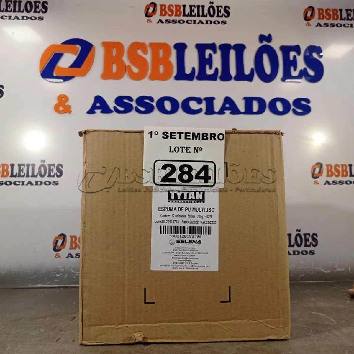 LOTE 284 - 12 TUBOS DE ESPUMA PU MULTIUSO TYTAN. (NO ESTADO) ATENÇÃO! FAZER A VISITAÇÃO ANTES DE ARREMATAR, NÃO SABEMOS SE FUNCIONA. LEILÃO NÃO TEM GARANTIA E NEM DEVOLUÇÃO, SUJEITO A POSSÍVEIS AVARIAS VISÍVEIS/OCULTAS E/OU AUSÊNCIA DE COMPONENTES.