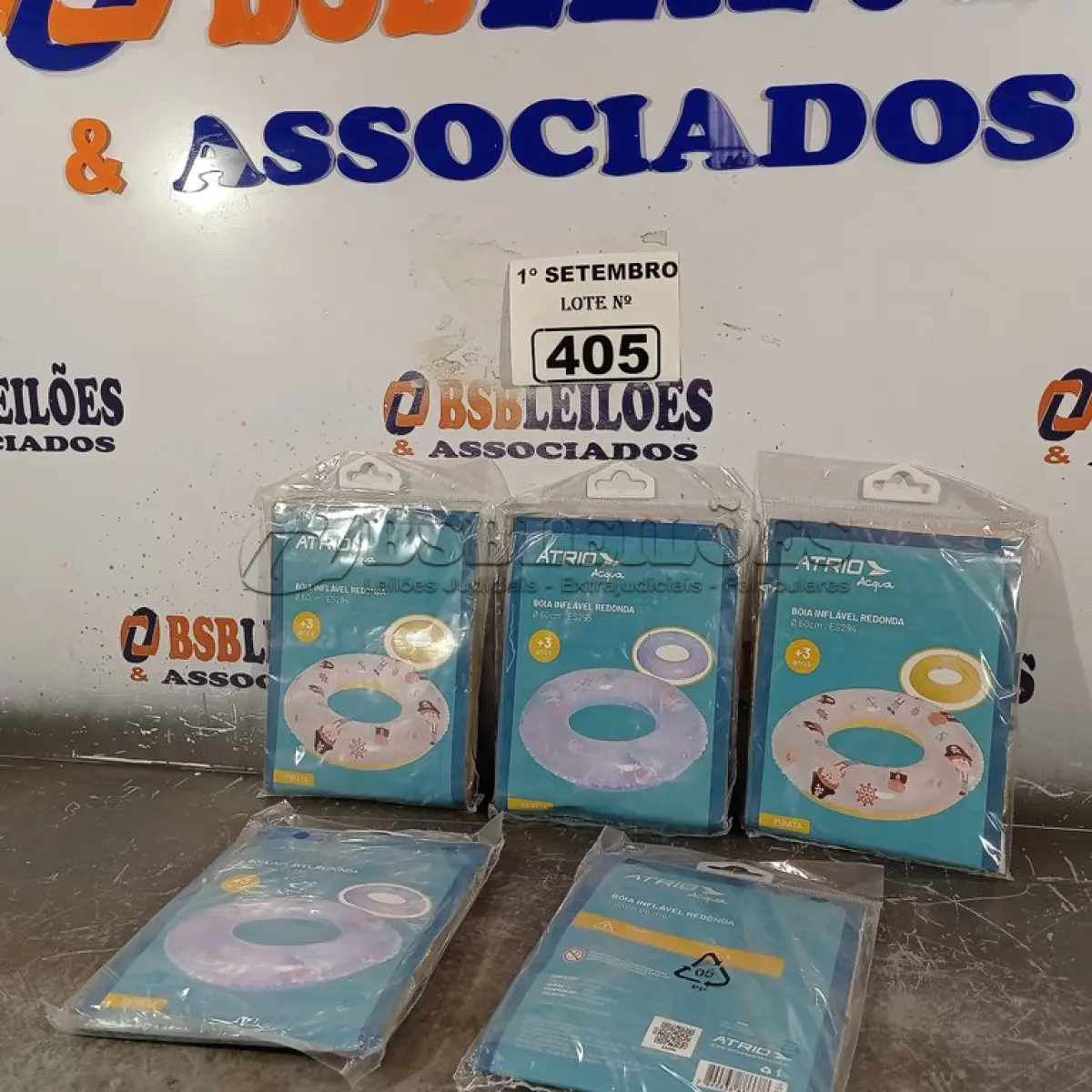 LOTE 405 - 05 BOIAS INFANTIL. (NO ESTADO) ATENÇÃO! FAZER A VISITAÇÃO ANTES DE ARREMATAR, NÃO SABEMOS SE FUNCIONA. LEILÃO NÃO TEM GARANTIA E NEM DEVOLUÇÃO, SUJEITO A POSSÍVEIS AVARIAS VISÍVEIS/OCULTAS E/OU AUSÊNCIA DE COMPONENTES.