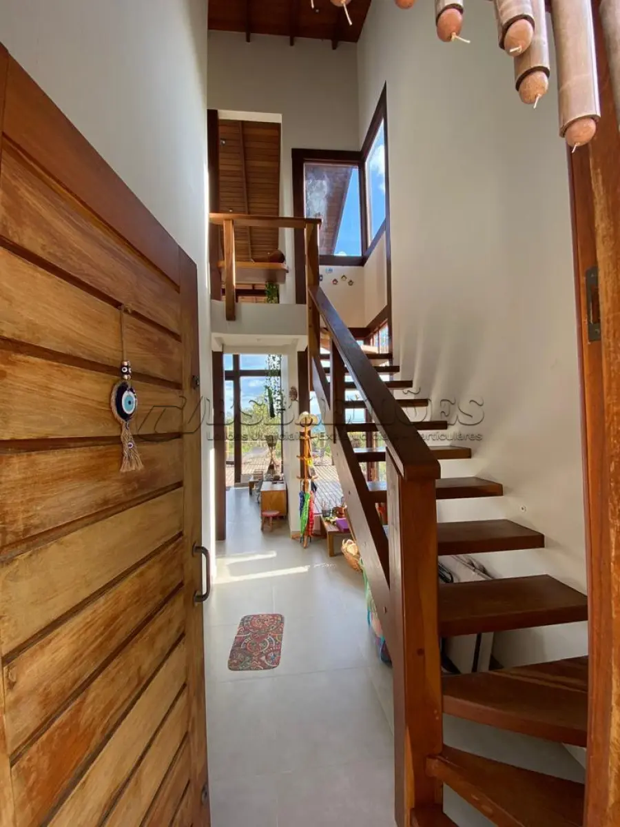 LOTE 001 - 01 LINDA CASA EM SÃO JORGE (MUNICÍPIO ALTO PARAÍSO), NO CORAÇÃO DA CHAPADA DOS VEADEIROS.    CASA DE 130M2, LOTE DA CASA 450M² APROXIMADA. (NO ESTADO)  (DOCUMENTAÇÃO CESSÃO DE DIREITO)