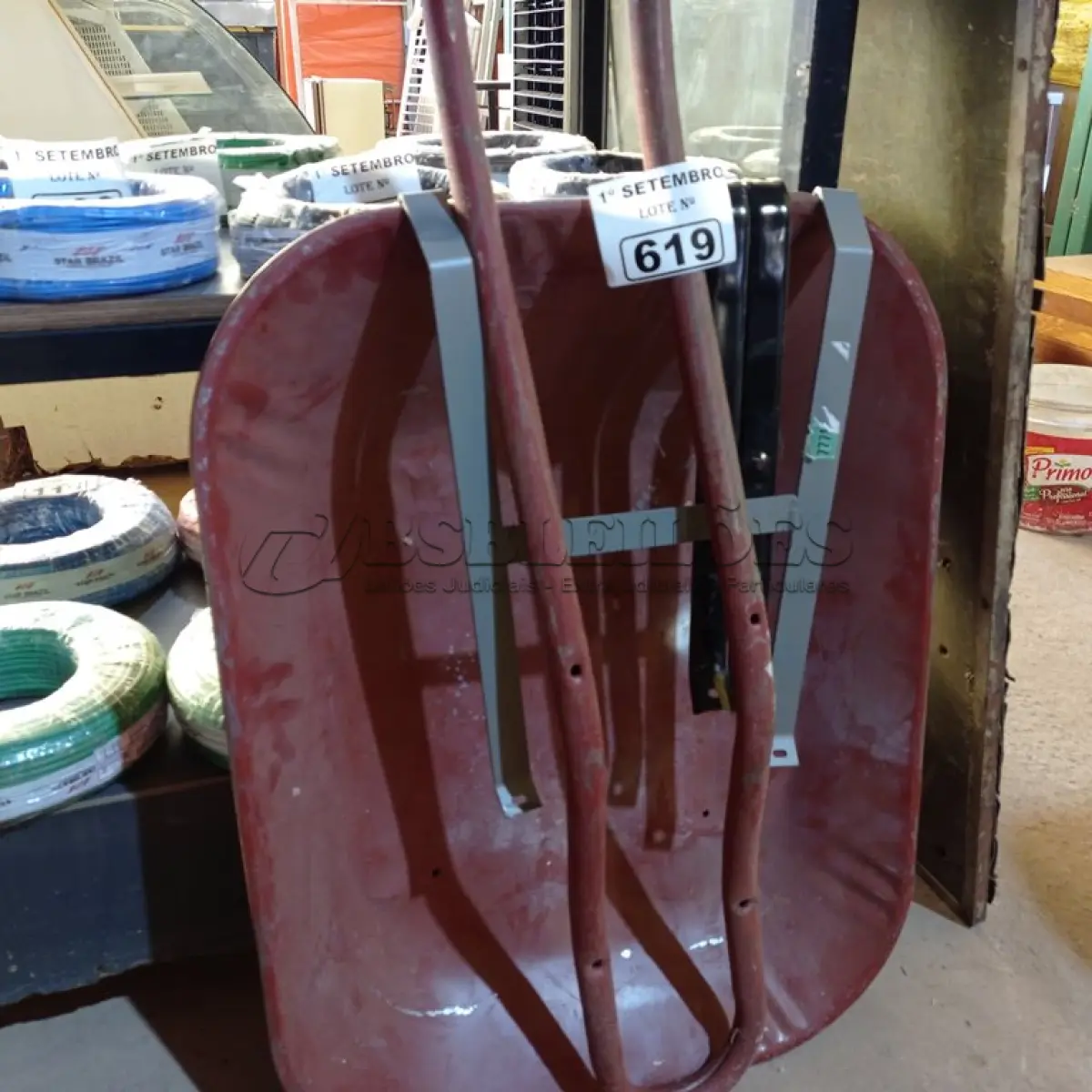 LOTE 619 - 03 PEÇAS PARA CARRINHO DE MÃO. (NO ESTADO) ATENÇÃO! FAZER A VISITAÇÃO ANTES DE ARREMATAR, NÃO SABEMOS SE FUNCIONA. LEILÃO NÃO TEM GARANTIA E NEM DEVOLUÇÃO, SUJEITO A POSSÍVEIS AVARIAS VISÍVEIS/OCULTAS E/OU AUSÊNCIA DE COMPONENTES.