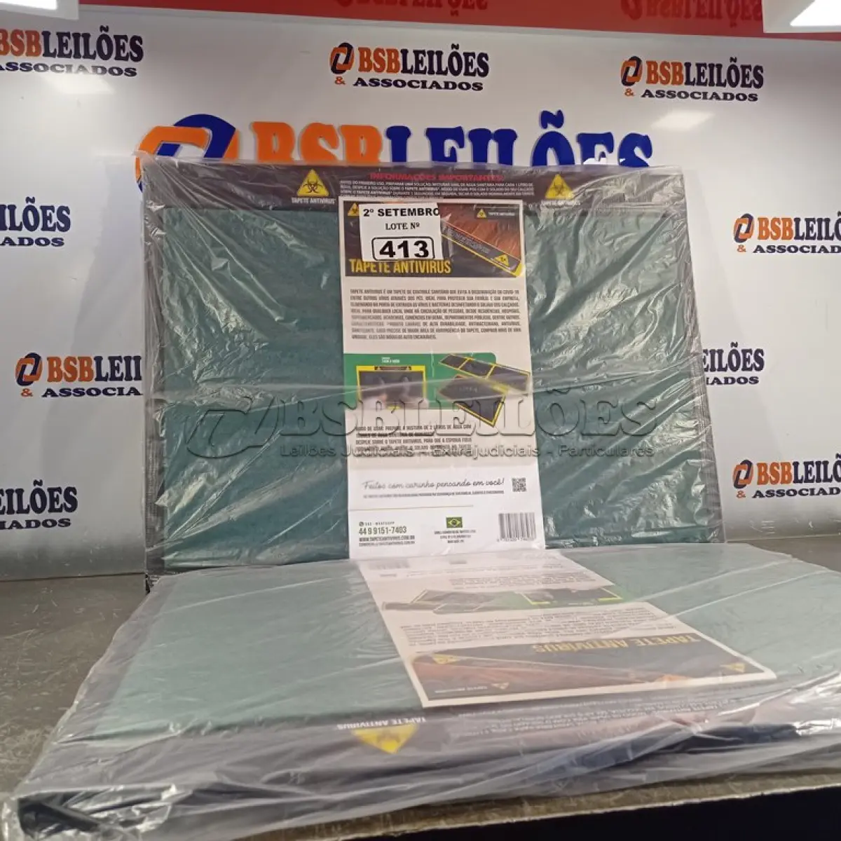 LOTE 413 - 02 TAPETES ANTIVÍRUS. (NO ESTADO) ATENÇÃO! FAZER A VISITAÇÃO ANTES DE ARREMATAR, NÃO SABEMOS SE FUNCIONA. LEILÃO NÃO TEM GARANTIA E NEM DEVOLUÇÃO, SUJEITO A POSSÍVEIS AVARIAS VISÍVEIS/OCULTAS E/OU AUSÊNCIA DE COMPONENTES.
