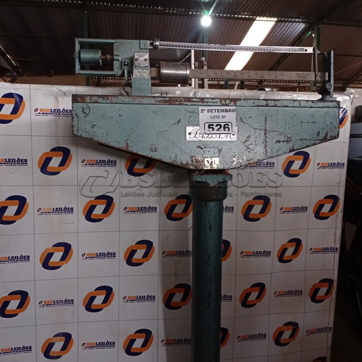 LOTE 526