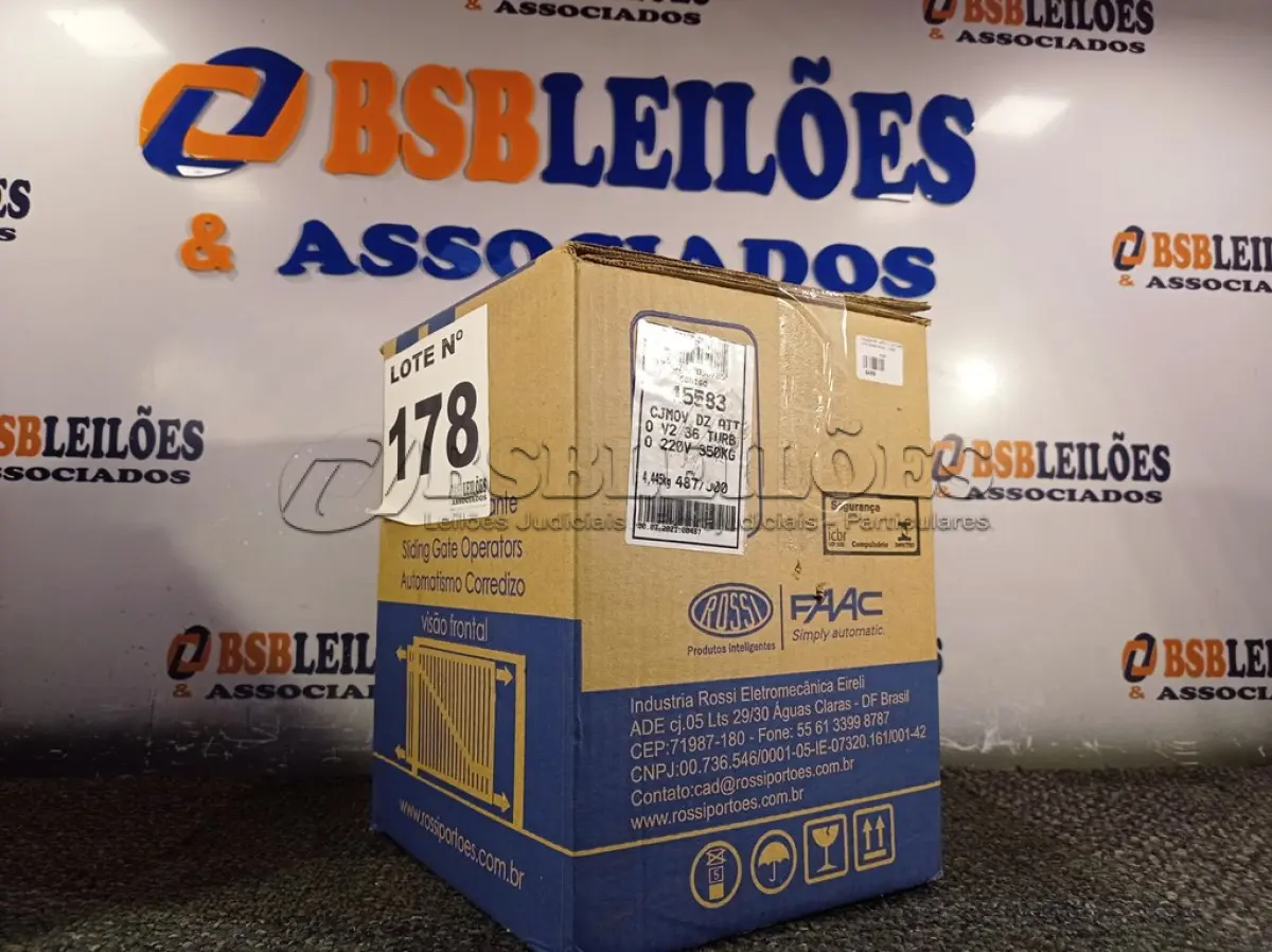 LOTE 178 - 01 KIT MOTOR ROSSI DZ COM 2 CONTROLES (NO ESTADO, NÃO SABEMOS SE FUNCIONA. LEILÃO NÃO TEM GARANTIA E NEM DEVOLUÇÃO, SUJEITO A POSSÍVEIS AVARIAS VISÍVEIS/OCULTAS E/OU AUSÊNCIA DE COMPONENTES)