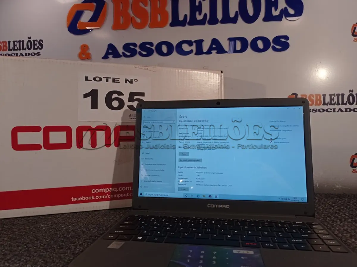 LOTE 165 - 01 - NOTEBOOK INTEL CORE I3 4GB RAM HD 120GB SSD (NO ESTADO, NÃO SABEMOS SE FUNCIONA. LEILÃO NÃO TEM GARANTIA E NEM DEVOLUÇÃO, SUJEITO A POSSÍVEIS AVARIAS VISÍVEIS/OCULTAS E/OU AUSÊNCIA DE COMPONENTES)