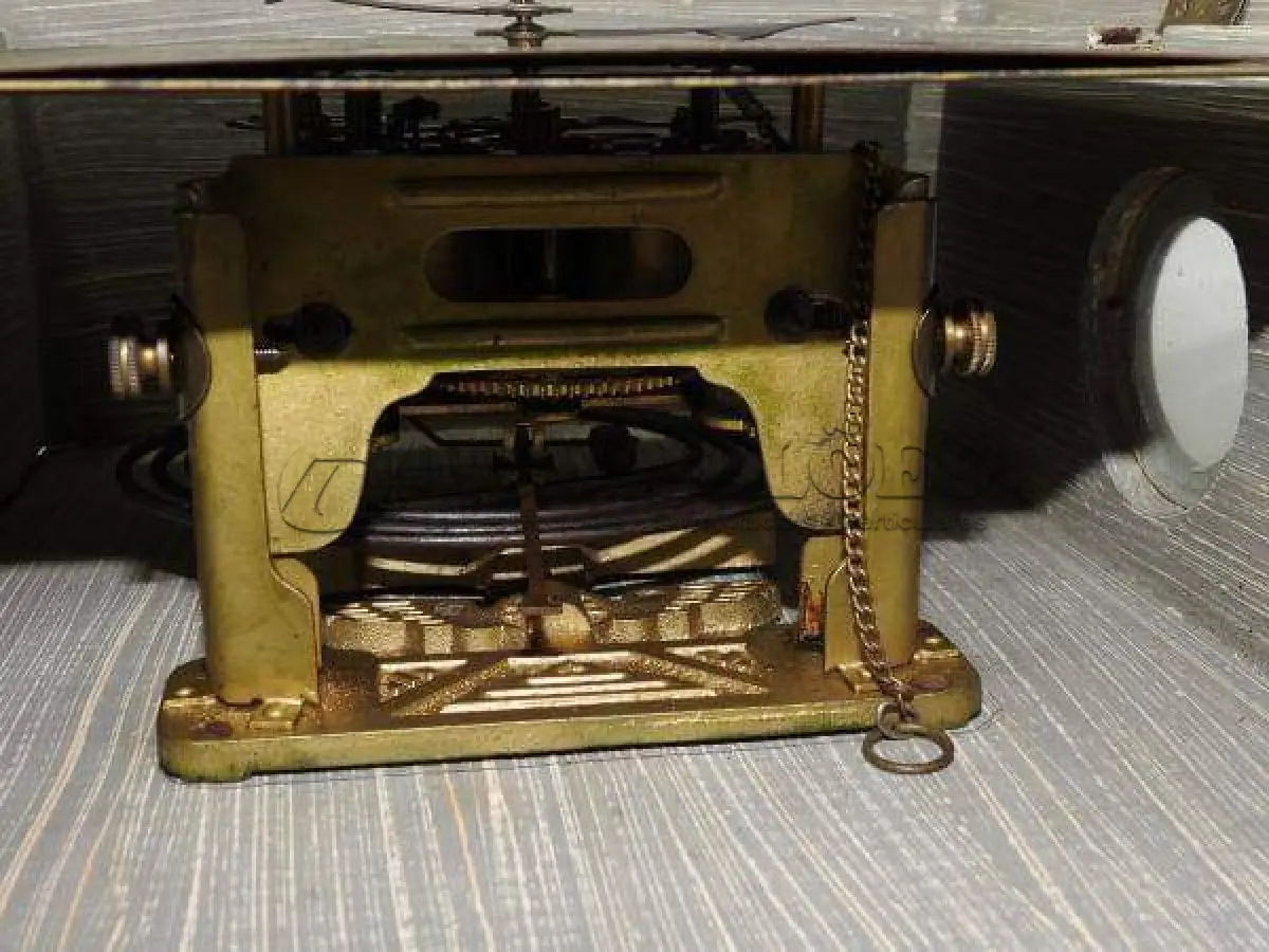LOTE 044 - RELÓGIO DE CORDAS 75 DE ALTURA(NO ESTADO)