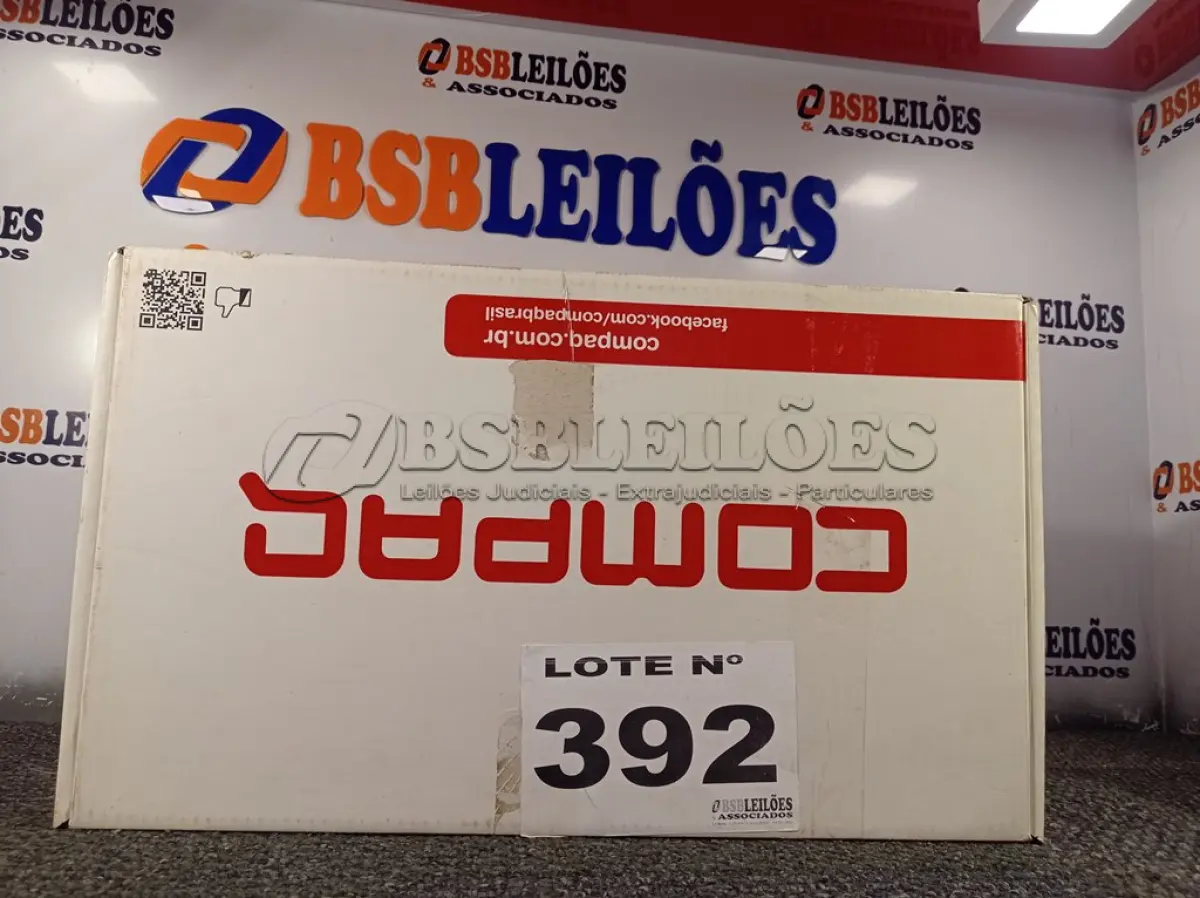 LOTE 392 - 01 - NOTEBOOK INTEL CORE I3 4GB RAM HD 120GB SSD (NO ESTADO, NÃO SABEMOS SE FUNCIONA. LEILÃO NÃO TEM GARANTIA E NEM DEVOLUÇÃO, SUJEITO A POSSÍVEIS AVARIAS VISÍVEIS/OCULTAS E/OU AUSÊNCIA DE COMPONENTES)
