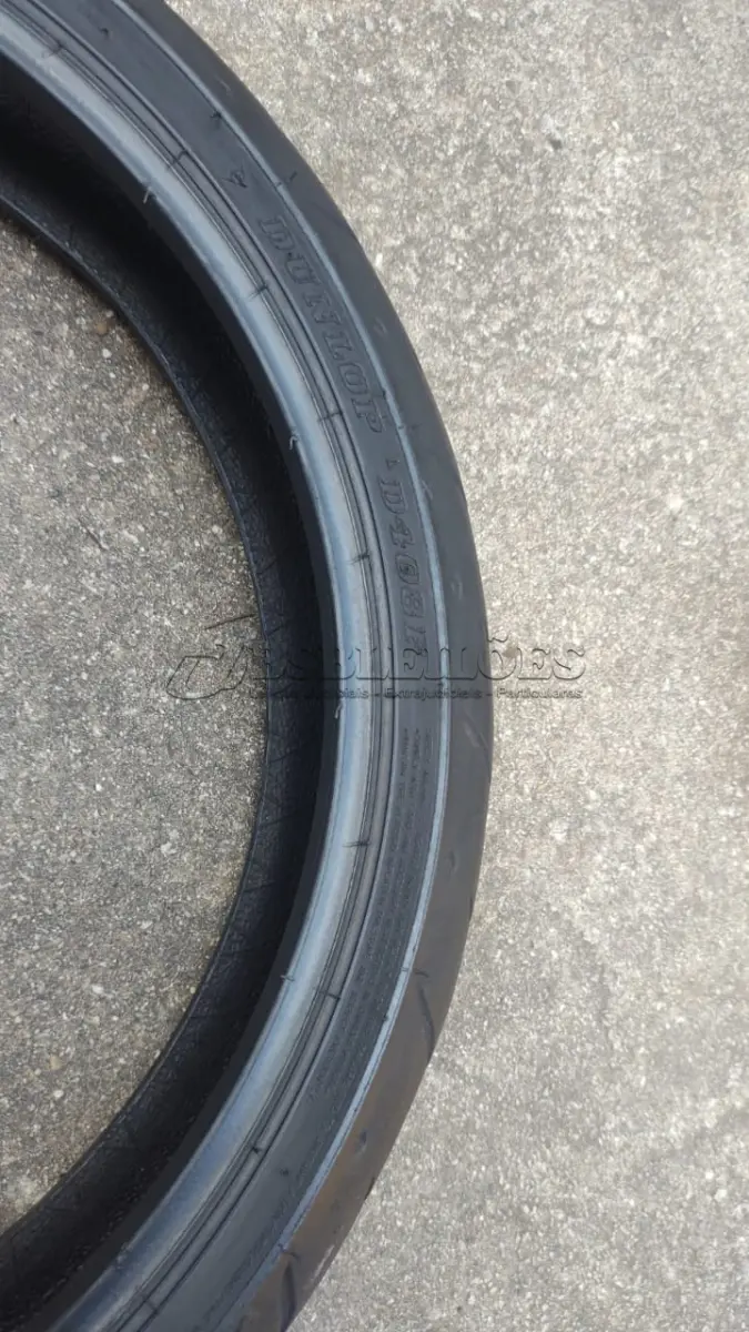 LOTE 365 - PNEU DE MOTO RALLY DAYSON 130/60B19 DUNLOP (NO ESTADO)