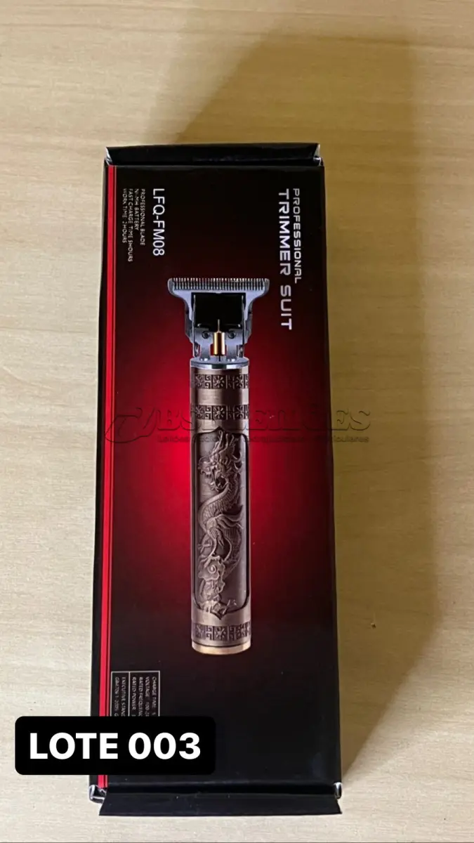 LOTE 003 - 01 TRIMMER ELÉTRICO PARA CABELO E BARBA(NO ESTADO)