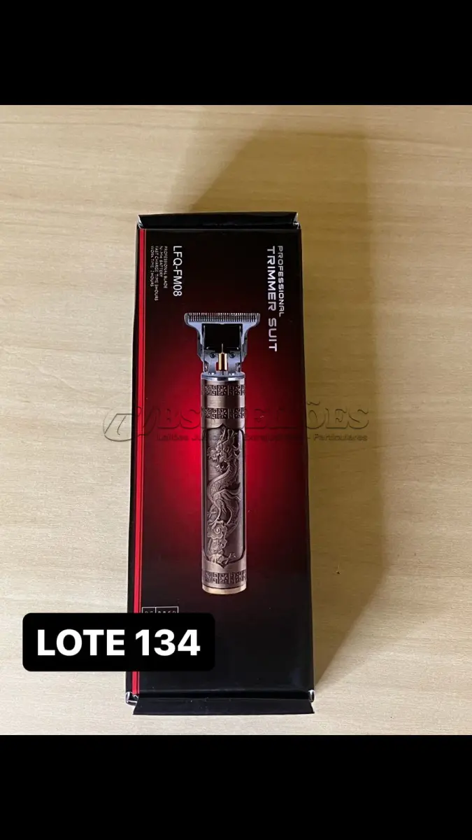 LOTE 134 - 01 TRIMMER ELÉTRICO PARA CABELO E BARBA (NO ESTADO)