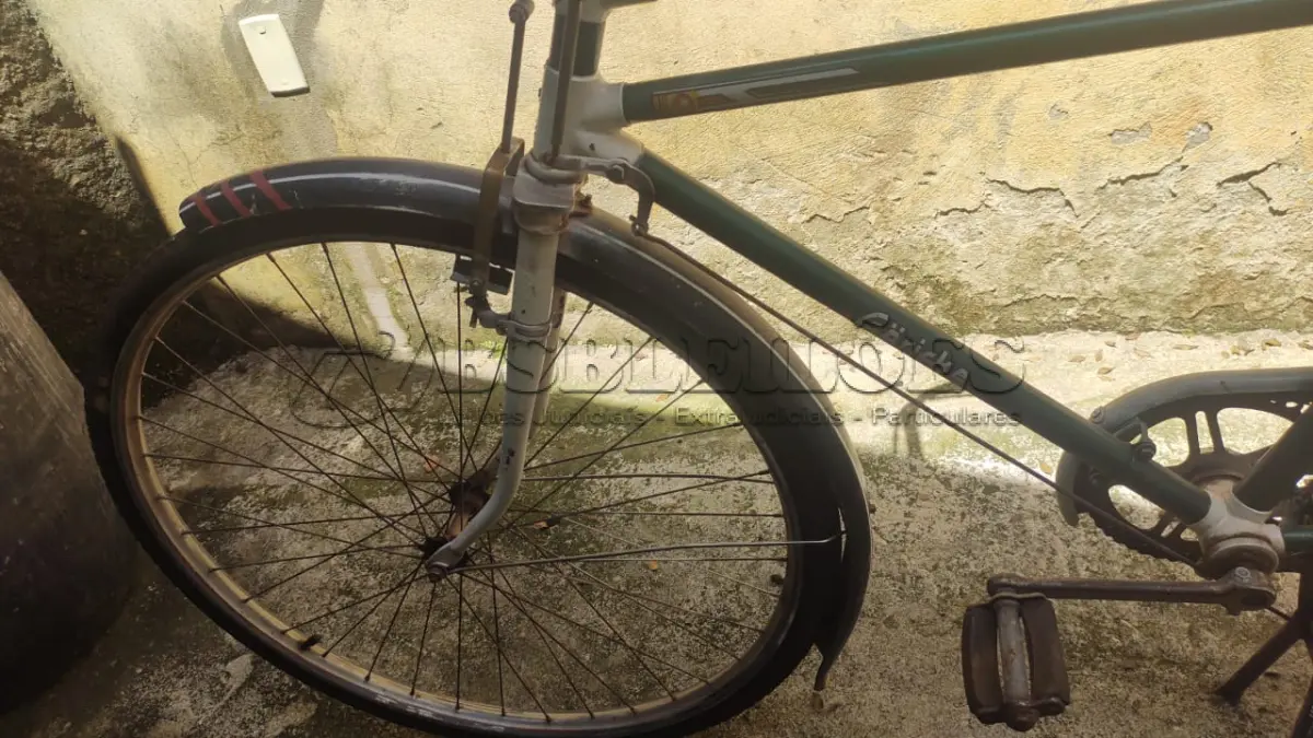 LOTE 515 - BICICLETA ANTIGA CALOI GARICKE (NO ESTADO)