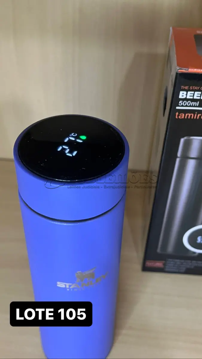 LOTE 105 - 01 COPO TÉRMICO COM MEDIDOR DE TEMPERATURA DIGITAL (NO ESTADO)