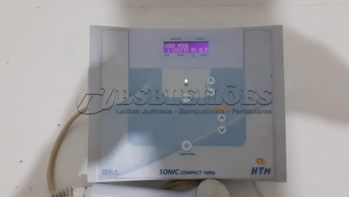 LOTE 452 - APARELHO ULTRASSOM  COMPACT APARENTEMENTE COMPLETO SEM TESTE (NO ESTADO)