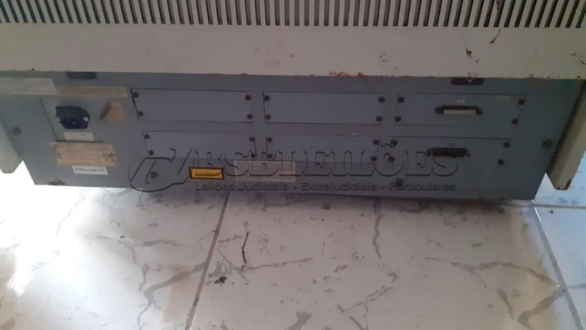 LOTE 480 - IMAGESETTER LINOTRONIC 330 MÁQUINA PARADA A MUITO TEMPO SEM TESTE USADA ULTIMA VEZ EM 2019 E FOI GUARDADA (NO ESTADO)