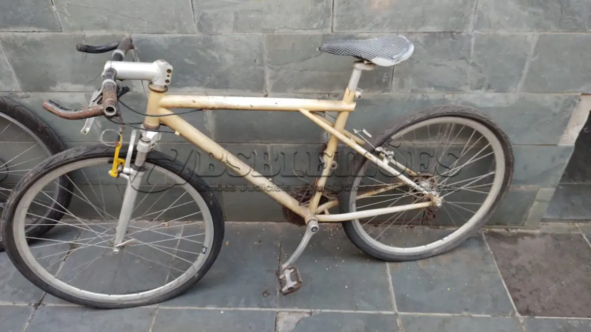 LOTE 514 - BICICLETA GT AVALANCHE (NO ESTADO)