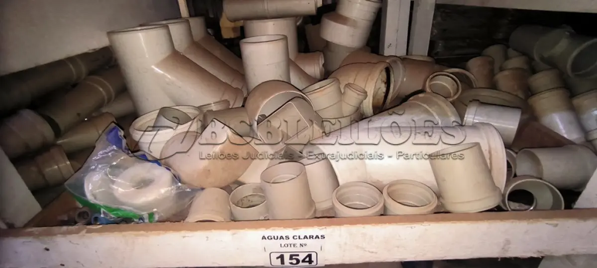 LOTE 154 - 01 LOTE COM JUNÇÃO PARA ESGOTO DIVERSOS TAMANHOS (NO ESTADO)