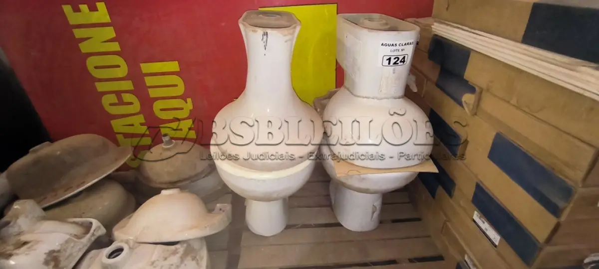 LOTE 124 - 04 VASOS SANITÁRIOS (NO ESTADO)