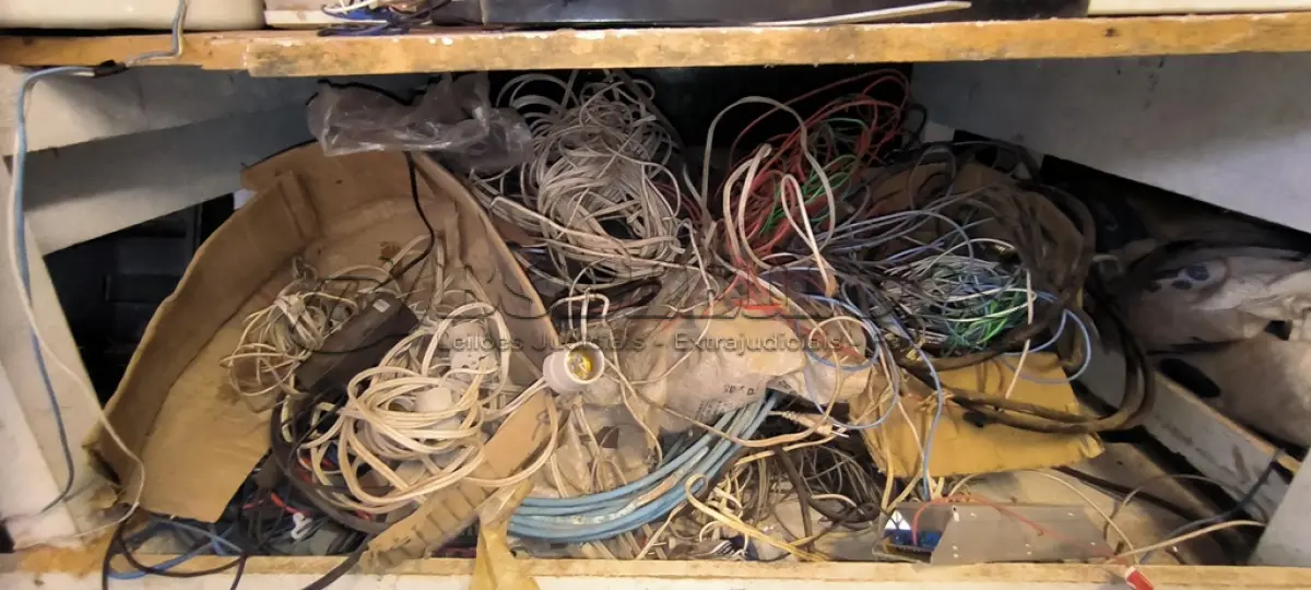 LOTE 011 - 01 LOTE COM FIOS ELÉTRICOS DIVERSOS (NO ESTADO)