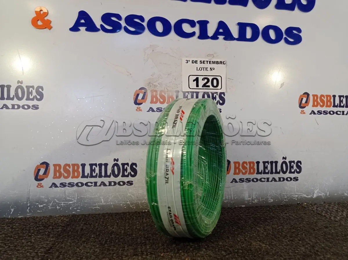 LOTE 120 - 01 ROLO DE CABO FLEXÍVEL 100M, 2,5MM NA COR VERDE. (NO ESTADO) ATENÇÃO! FAZER A VISITAÇÃO ANTES DE ARREMATAR, NÃO SABEMOS SE FUNCIONA. LEILÃO NÃO TEM GARANTIA E NEM DEVOLUÇÃO, SUJEITO A POSSÍVEIS AVARIAS VISÍVEIS/OCULTAS E/OU AUSÊNCIA DE COMPONENTES.