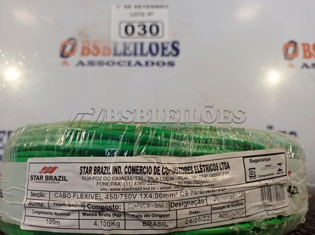 LOTE 030 - 01 ROLO DE CABO FLEXÍVEL 100M, 4MM NA COR VERDE. (NO ESTADO) ATENÇÃO! FAZER A VISITAÇÃO ANTES DE ARREMATAR, NÃO SABEMOS SE FUNCIONA. LEILÃO NÃO TEM GARANTIA E NEM DEVOLUÇÃO, SUJEITO A POSSÍVEIS AVARIAS VISÍVEIS/OCULTAS E/OU AUSÊNCIA DE COMPONENTES.