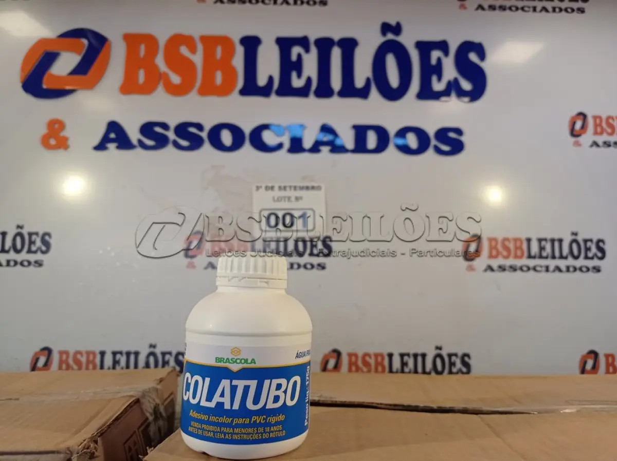 LOTE 001 - 02 CAIXAS COM COLA TUBO ST 175G COM 15 FRASCOS CADA. (NO ESTADO) ATENÇÃO! FAZER A VISITAÇÃO ANTES DE ARREMATAR, NÃO SABEMOS SE FUNCIONA. LEILÃO NÃO TEM GARANTIA E NEM DEVOLUÇÃO, SUJEITO A POSSÍVEIS AVARIAS VISÍVEIS/OCULTAS E/OU AUSÊNCIA DE COMPONENTES.