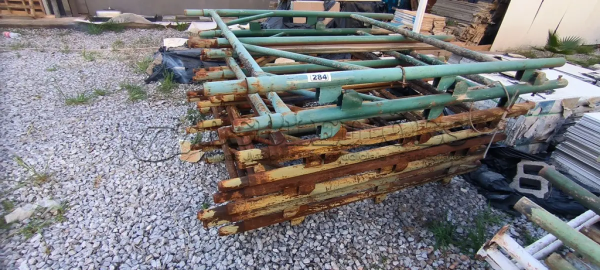 LOTE 284