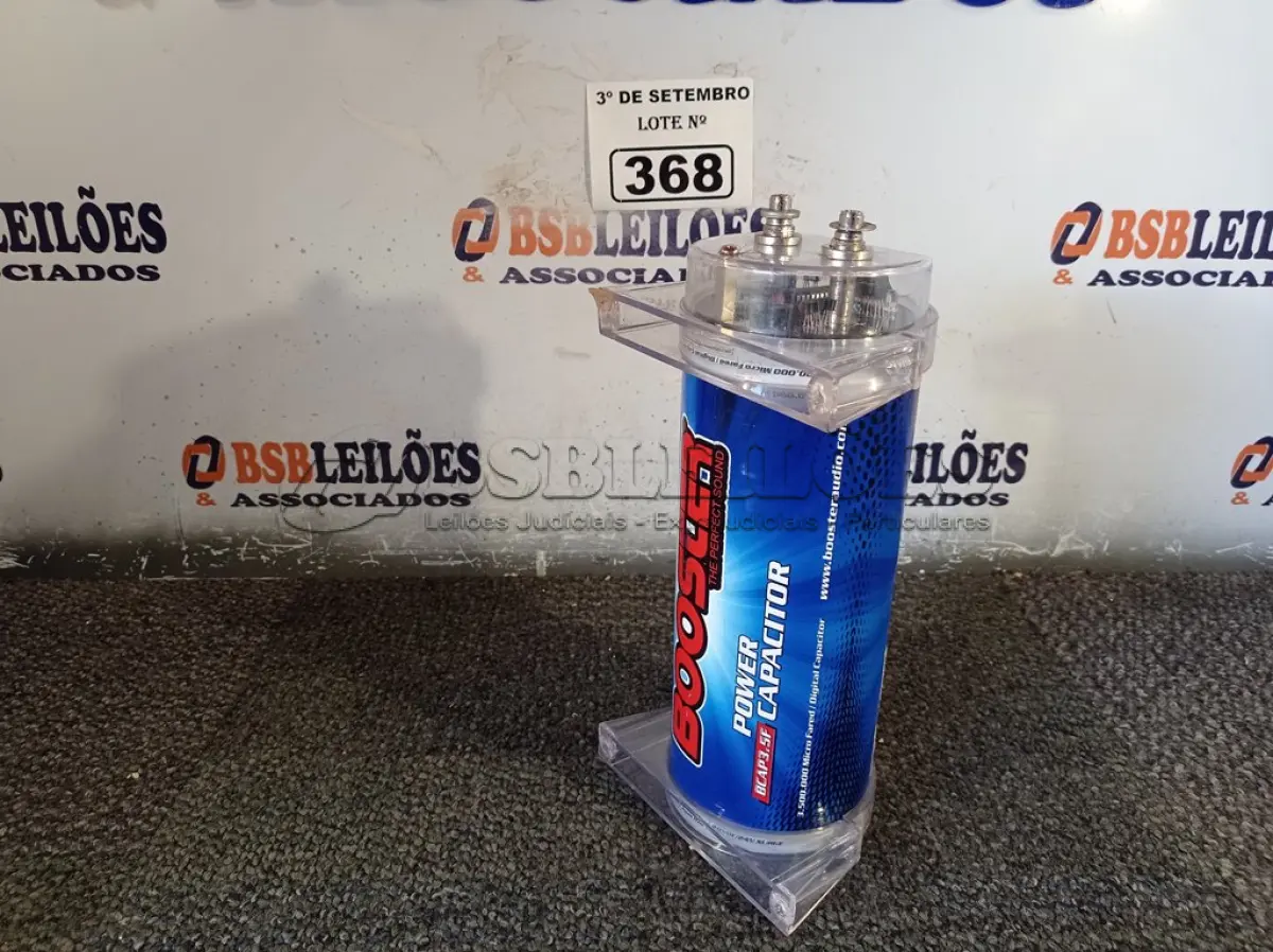 LOTE 368 - 01 MEGA CAPACITOR PARA SOM AUTOMOTIVO 3.5F. (NO ESTADO) ATENÇÃO! FAZER A VISITAÇÃO ANTES DE ARREMATAR, NÃO SABEMOS SE FUNCIONA. LEILÃO NÃO TEM GARANTIA E NEM DEVOLUÇÃO, SUJEITO A POSSÍVEIS AVARIAS VISÍVEIS/OCULTAS E/OU AUSÊNCIA DE COMPONENTES.