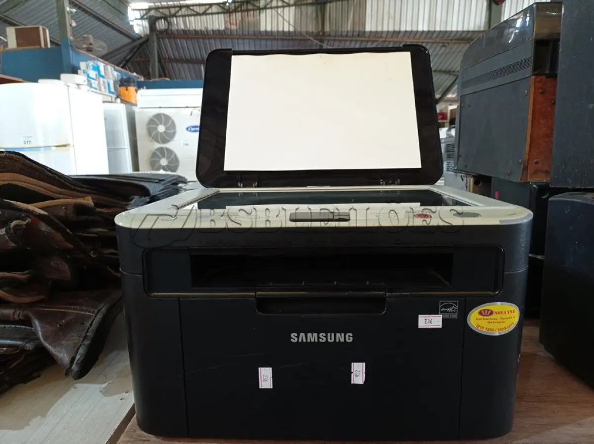 LOTE 292 - 01 IMPRESSORA MULTIFUNCIONAL MARCA SAMSUNG MODELO SCX-3200. (NO ESTADO) ATENÇÃO! FAZER A VISITAÇÃO ANTES DE ARREMATAR, NÃO SABEMOS SE FUNCIONA. LEILÃO NÃO TEM GARANTIA E NEM DEVOLUÇÃO, SUJEITO A POSSÍVEIS AVARIAS VISÍVEIS/OCULTAS E/OU AUSÊNCIA DE COMPONENTES.