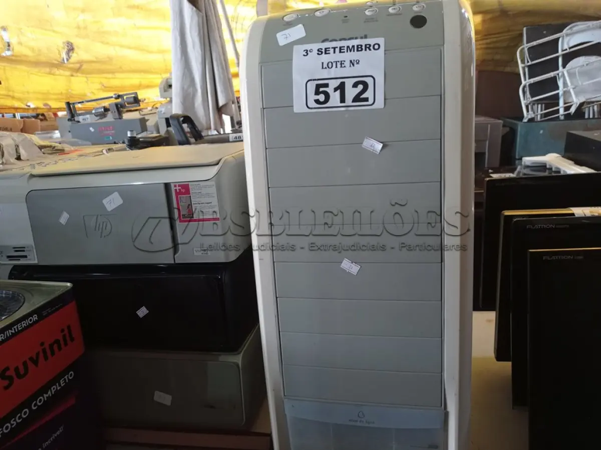 LOTE 512 - 02 CLIMATIZADORES MARCAS E MODELOS DIVERSOS. (NO ESTADO) ATENÇÃO! FAZER A VISITAÇÃO ANTES DE ARREMATAR, NÃO SABEMOS SE FUNCIONA. LEILÃO NÃO TEM GARANTIA E NEM DEVOLUÇÃO, SUJEITO A POSSÍVEIS AVARIAS VISÍVEIS/OCULTAS E/OU AUSÊNCIA DE COMPONENTES.