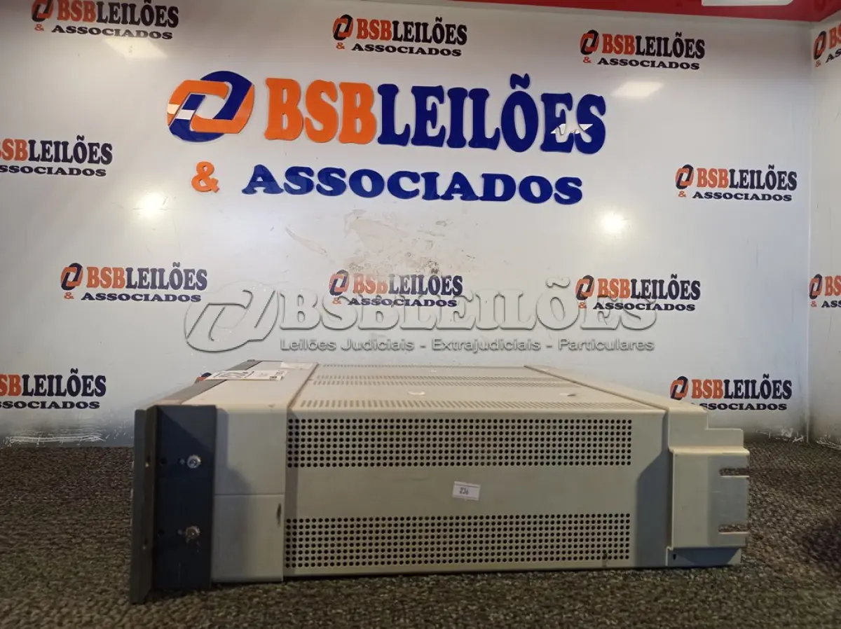 LOTE 232 - 01 MONITOR DE VETOR E ONDAS. (NO ESTADO) ATENÇÃO! FAZER A VISITAÇÃO ANTES DE ARREMATAR, NÃO SABEMOS SE FUNCIONA. LEILÃO NÃO TEM GARANTIA E NEM DEVOLUÇÃO, SUJEITO A POSSÍVEIS AVARIAS VISÍVEIS/OCULTAS E/OU AUSÊNCIA DE COMPONENTES.