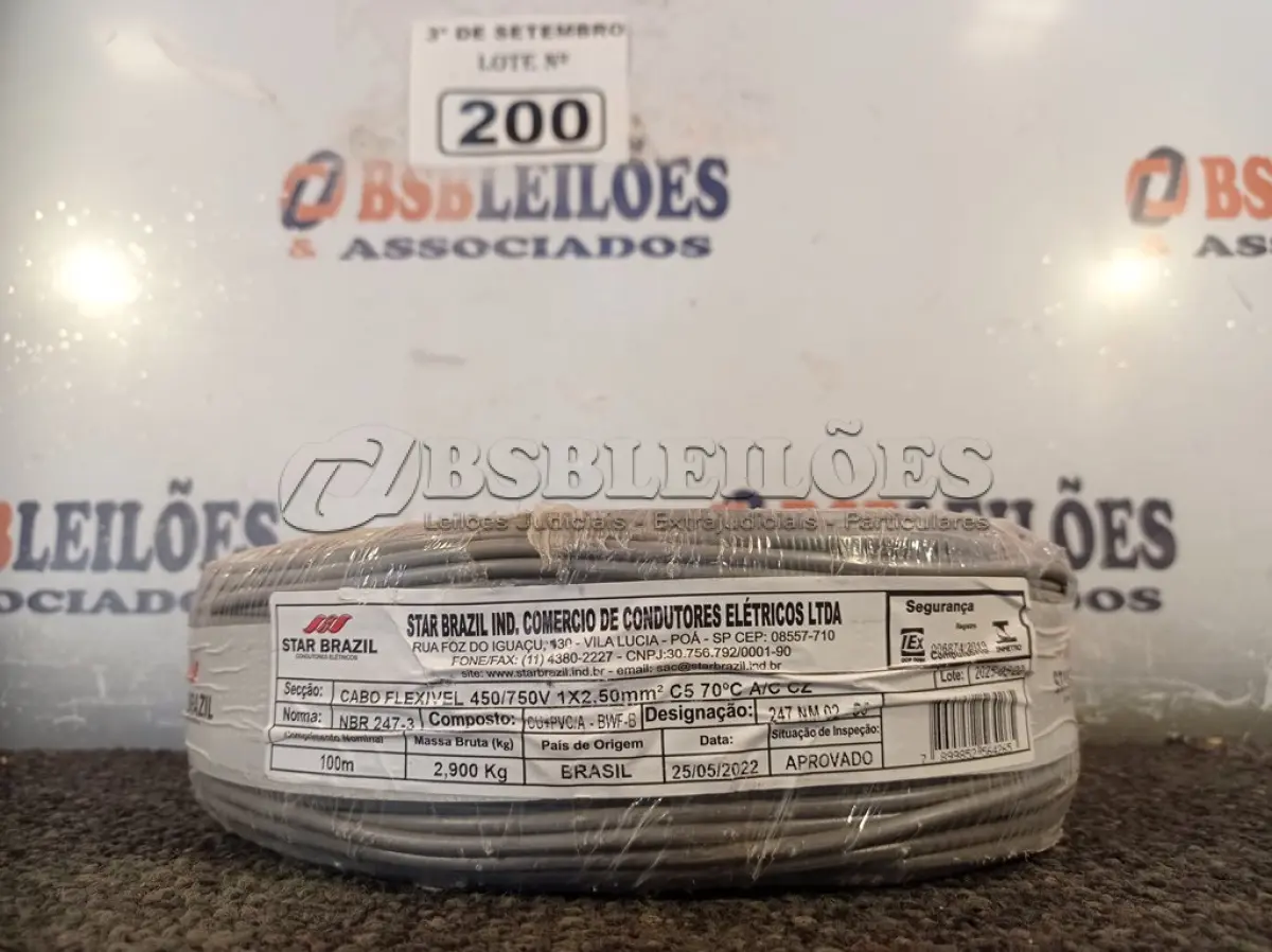 LOTE 200 - 01 ROLO DE CABO FLEXÍVEL 100M, 2,5MM NA COR CINZA. (NO ESTADO) ATENÇÃO! FAZER A VISITAÇÃO ANTES DE ARREMATAR, NÃO SABEMOS SE FUNCIONA. LEILÃO NÃO TEM GARANTIA E NEM DEVOLUÇÃO, SUJEITO A POSSÍVEIS AVARIAS VISÍVEIS/OCULTAS E/OU AUSÊNCIA DE COMPONENTES.