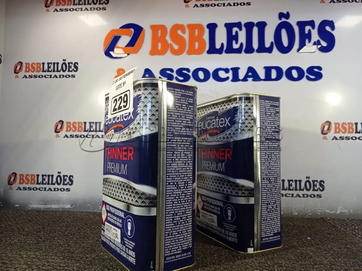 LOTE 229 - 02 GALÕES DE TINNER EUCATEX 5LITROS. (NO ESTADO) ATENÇÃO! FAZER A VISITAÇÃO ANTES DE ARREMATAR, NÃO SABEMOS SE FUNCIONA. LEILÃO NÃO TEM GARANTIA E NEM DEVOLUÇÃO, SUJEITO A POSSÍVEIS AVARIAS VISÍVEIS/OCULTAS E/OU AUSÊNCIA DE COMPONENTES.