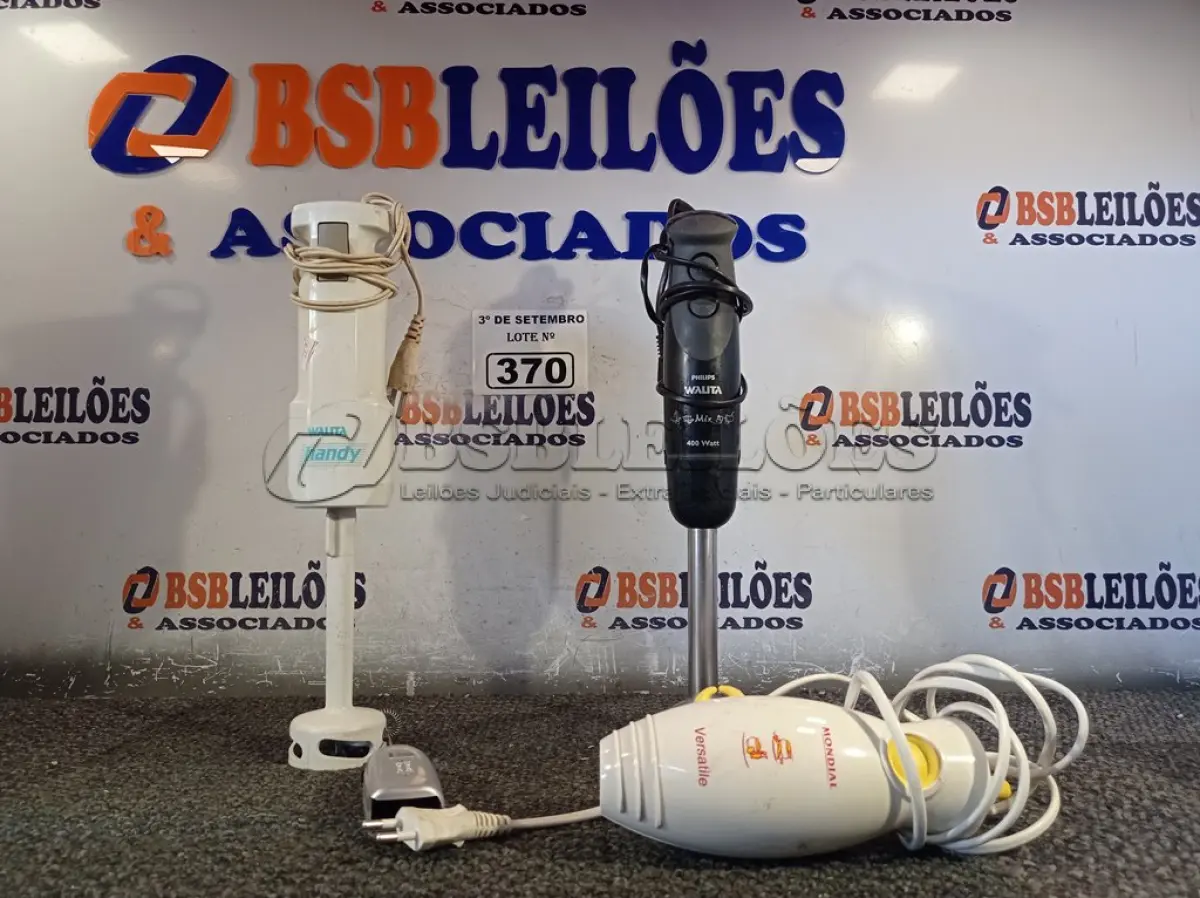 LOTE 370 - 04 MIXER PARA ALIMENTOS MARCAS E MODELOS DIVERSOS. (NO ESTADO) ATENÇÃO! FAZER A VISITAÇÃO ANTES DE ARREMATAR, NÃO SABEMOS SE FUNCIONA. LEILÃO NÃO TEM GARANTIA E NEM DEVOLUÇÃO, SUJEITO A POSSÍVEIS AVARIAS VISÍVEIS/OCULTAS E/OU AUSÊNCIA DE COMPONENTES.