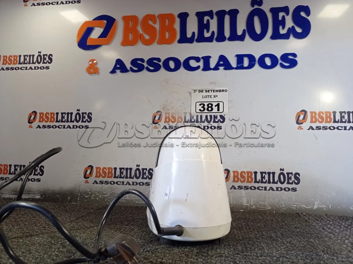 LOTE 381 - 01 AMALGAMADOR DENTO MAX COMPACT. (NO ESTADO) ATENÇÃO! FAZER A VISITAÇÃO ANTES DE ARREMATAR, NÃO SABEMOS SE FUNCIONA. LEILÃO NÃO TEM GARANTIA E NEM DEVOLUÇÃO, SUJEITO A POSSÍVEIS AVARIAS VISÍVEIS/OCULTAS E/OU AUSÊNCIA DE COMPONENTES.