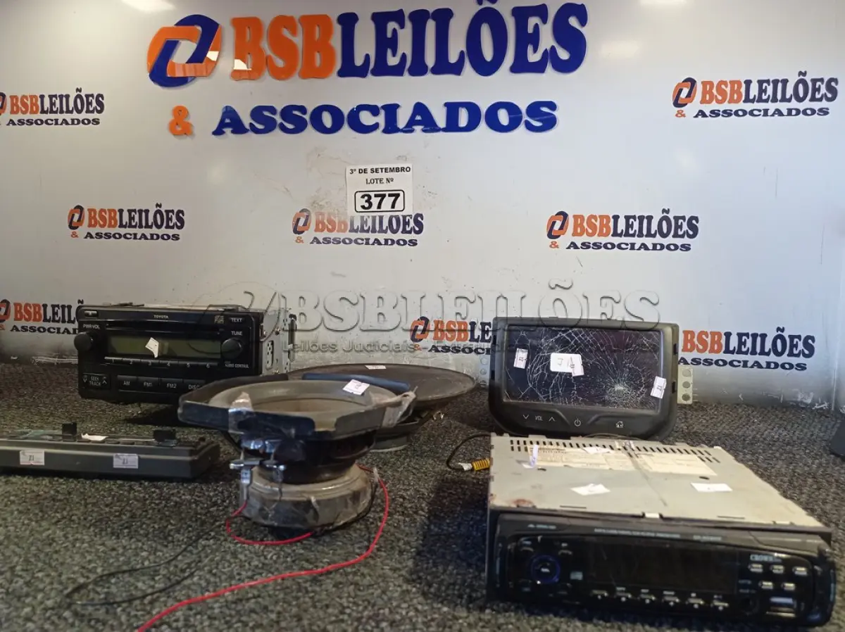 LOTE 377