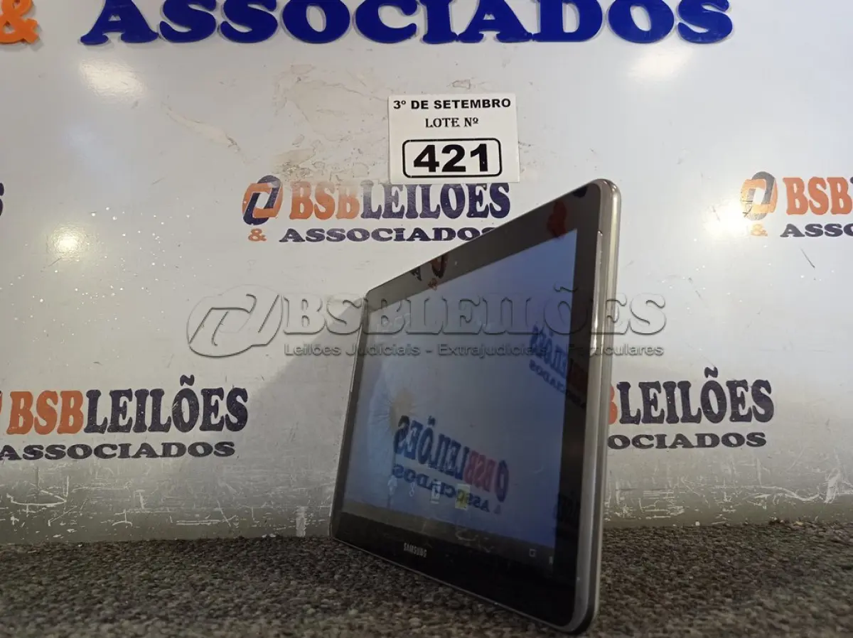 LOTE 421