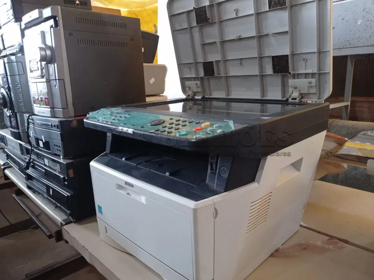 LOTE 489 - 01 IMPRESSORA MULTIFUNCIONAL MARCA KYOCERA MODELO ECOSYS M2035DN/L. (NO ESTADO) ATENÇÃO! FAZER A VISITAÇÃO ANTES DE ARREMATAR, NÃO SABEMOS SE FUNCIONA. LEILÃO NÃO TEM GARANTIA E NEM DEVOLUÇÃO, SUJEITO A POSSÍVEIS AVARIAS VISÍVEIS/OCULTAS E/OU AUSÊNCIA DE COMPONENTES.